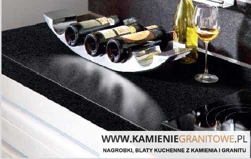 kamienne nagrobki Trzcianka