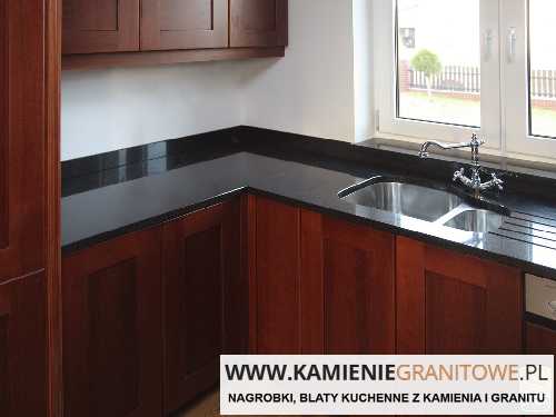 pomniki z granitu Chodzież