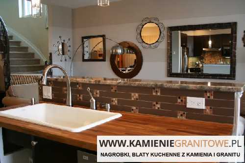 Pila szkoła jazdy na koniu