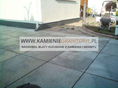 Czarnkow nagrobki granitowe